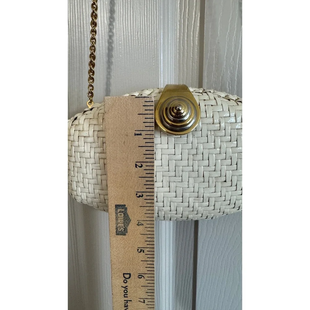 Rodo Italy Cream Woven Wicker Clutch Purse Gold Chain Vintage Old Money Classic